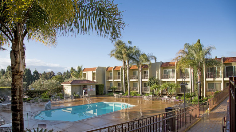 exterior image best western inn hotel